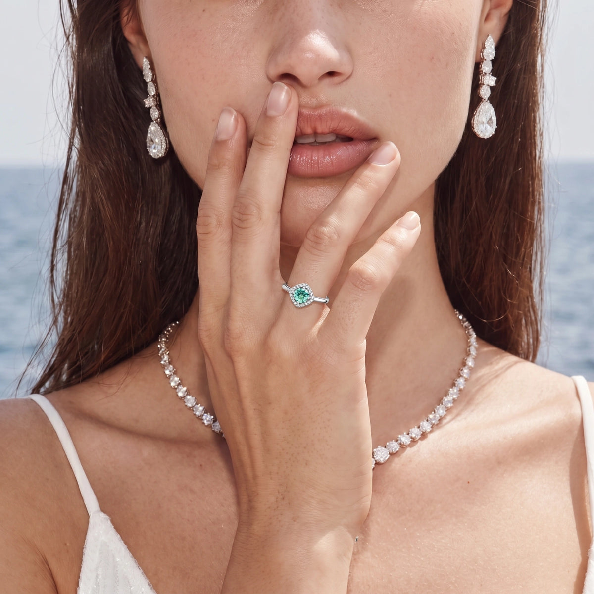 Emerald Glow Halo Ring | Wrenford & Co.